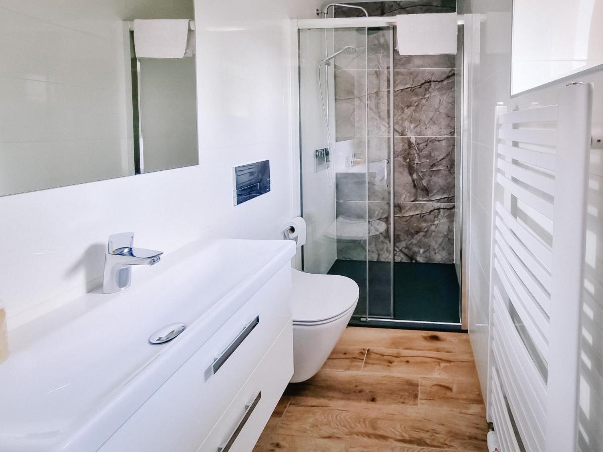 Apartament Turysta ลีแคญ ภายนอก รูปภาพ